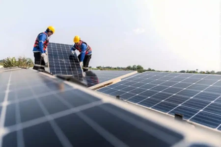 corporate-Installateur de panneaux photovoltaïques 